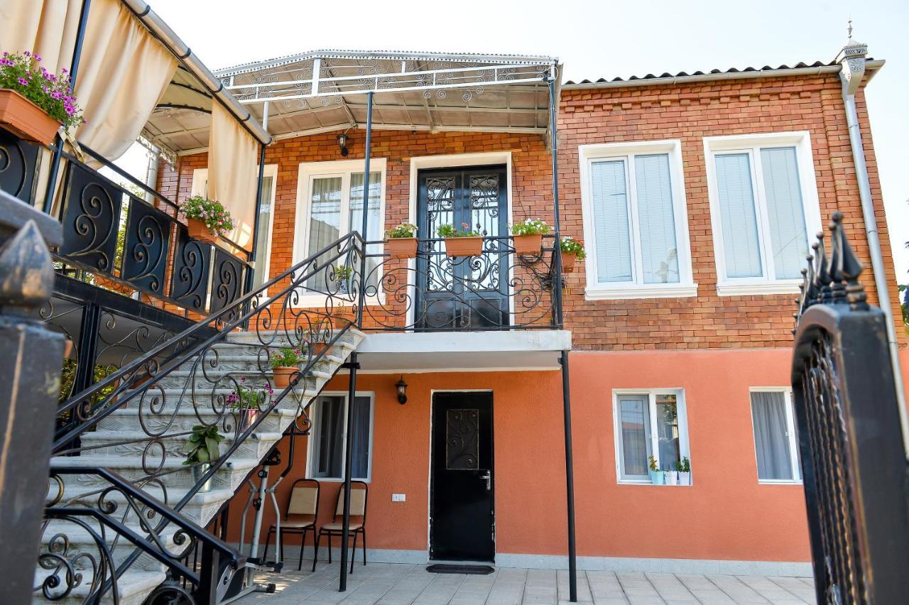 Bibi Hotel Kutaisi Exterior photo