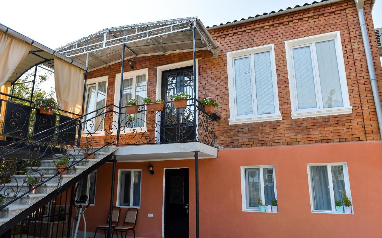 Bibi Hotel Kutaisi Exterior photo